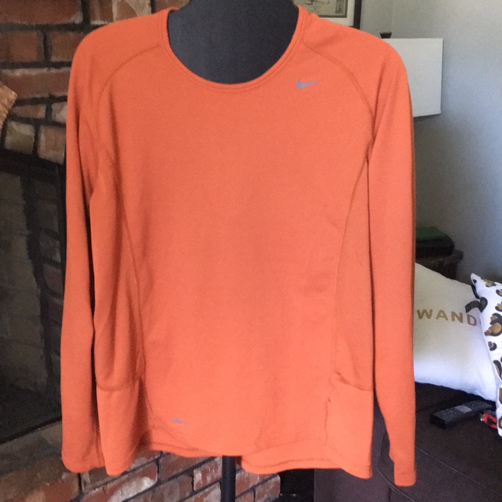 Nike Xl long sleeve polyester shirt